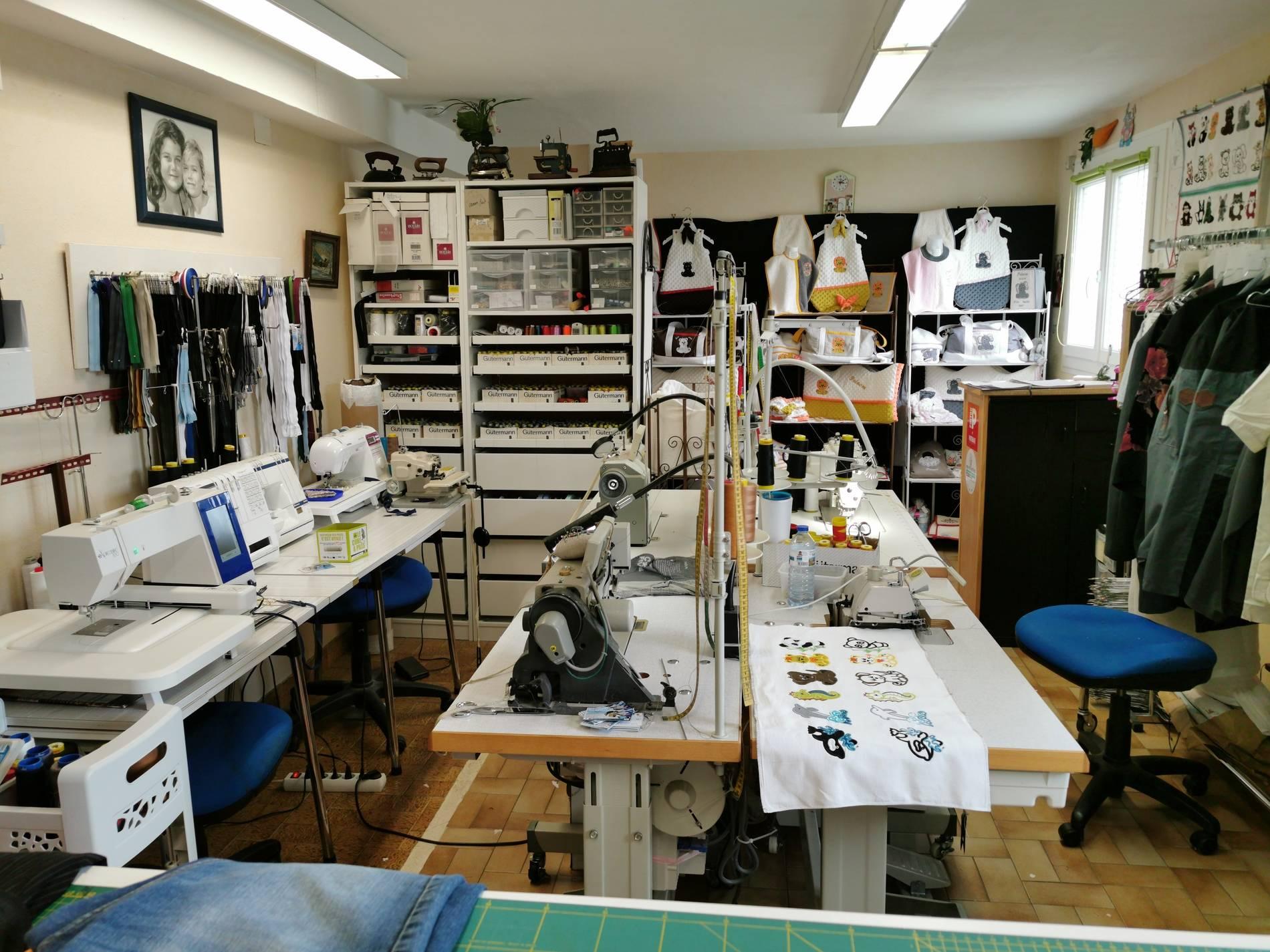 atelier fabricant couture axe mode accessoires atelier fabricant couture axe mode accessoires
